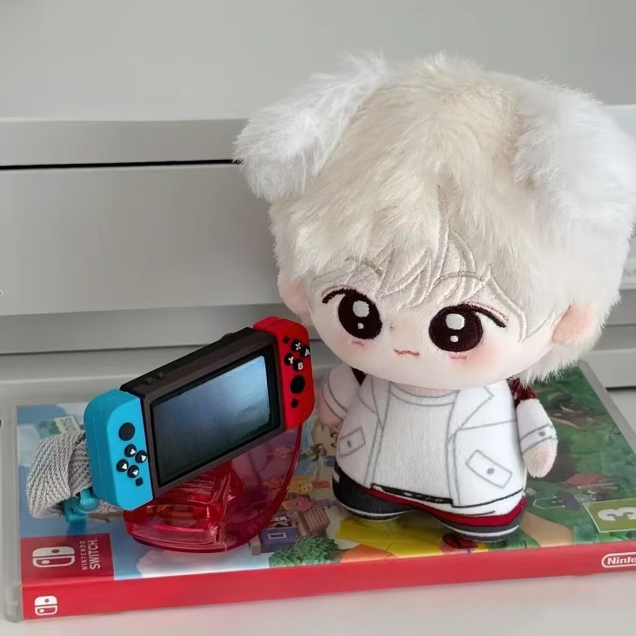 First release: TOMORROWXTOGETH - Original Anime Merchandise review and price